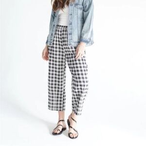 EUC Carly Jean Jules Pants